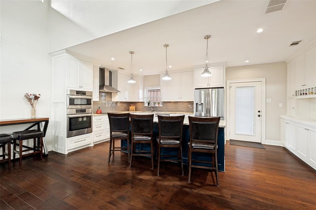 11 Bunker Hl, Richardson, TX 75080 photo