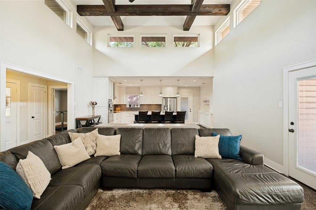 11 Bunker Hl, Richardson, TX 75080 photo