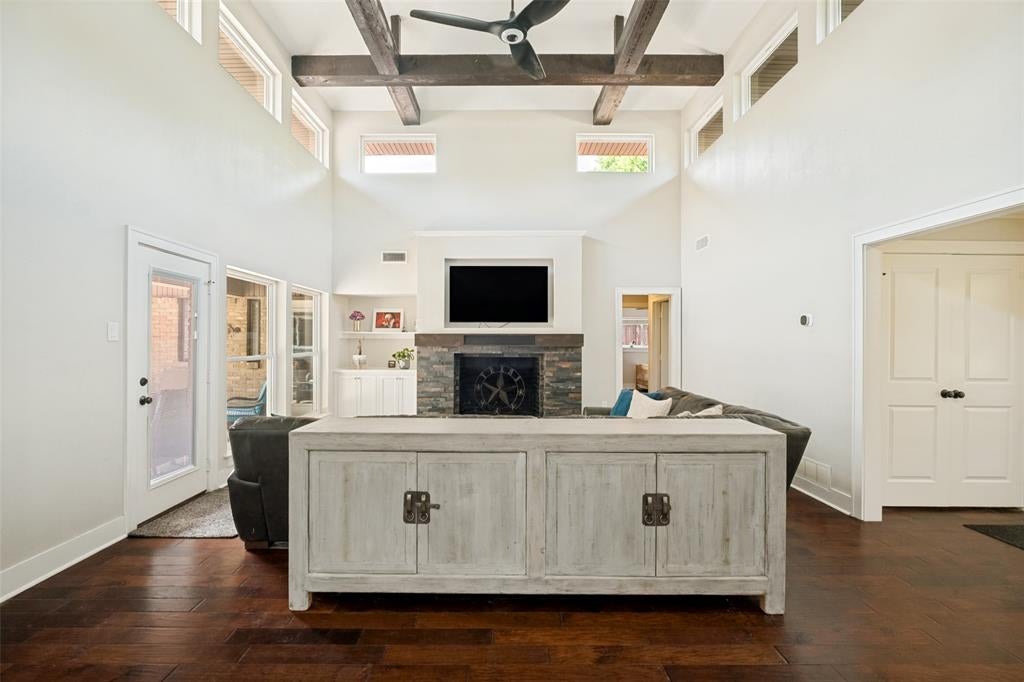 11 Bunker Hl, Richardson, TX 75080 photo