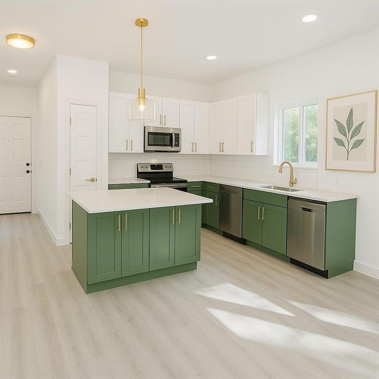286 10 St, Paris, TX 75460