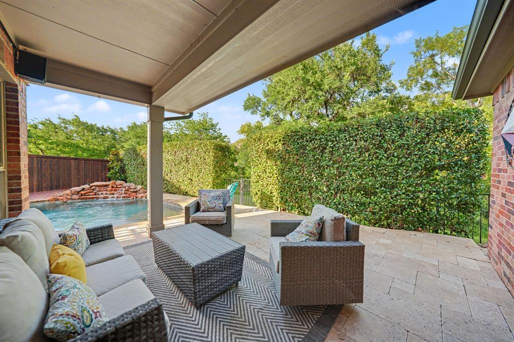 4541 17 Lake Ct, Fort Worth, TX 76262