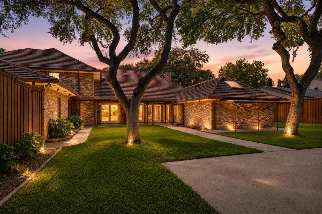 13216 Hillcrest Rd, Dallas, TX 75240 photo