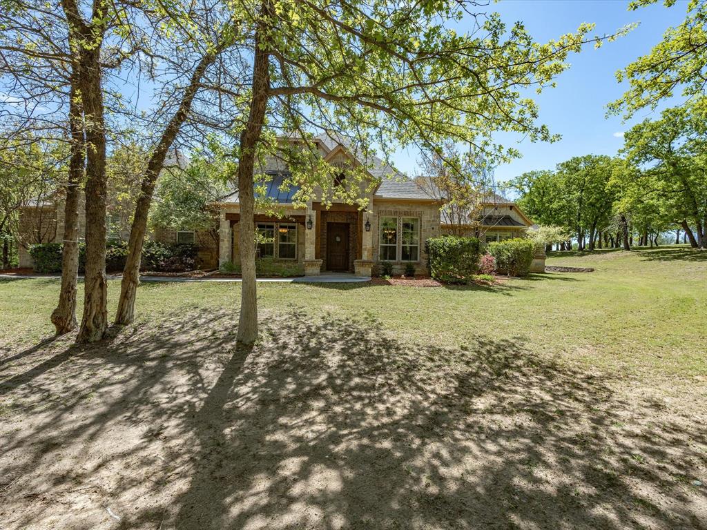 104 Lariat Ct, Azle, TX 76020 photo