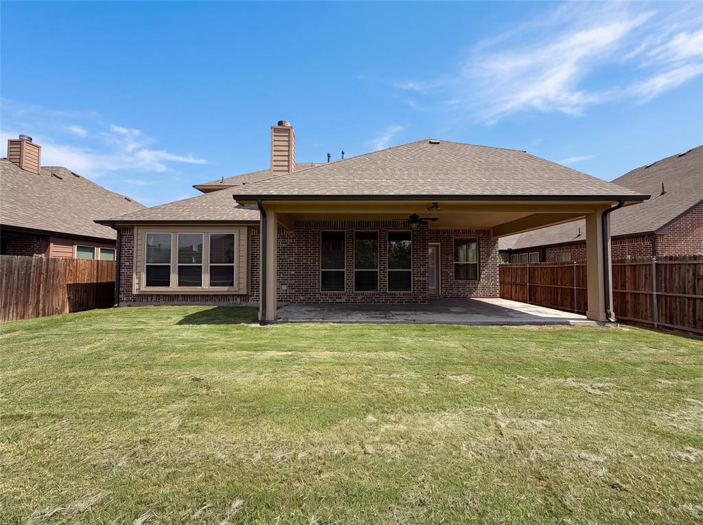 725 Lyndhurst Dr, Anna, TX 75409 photo