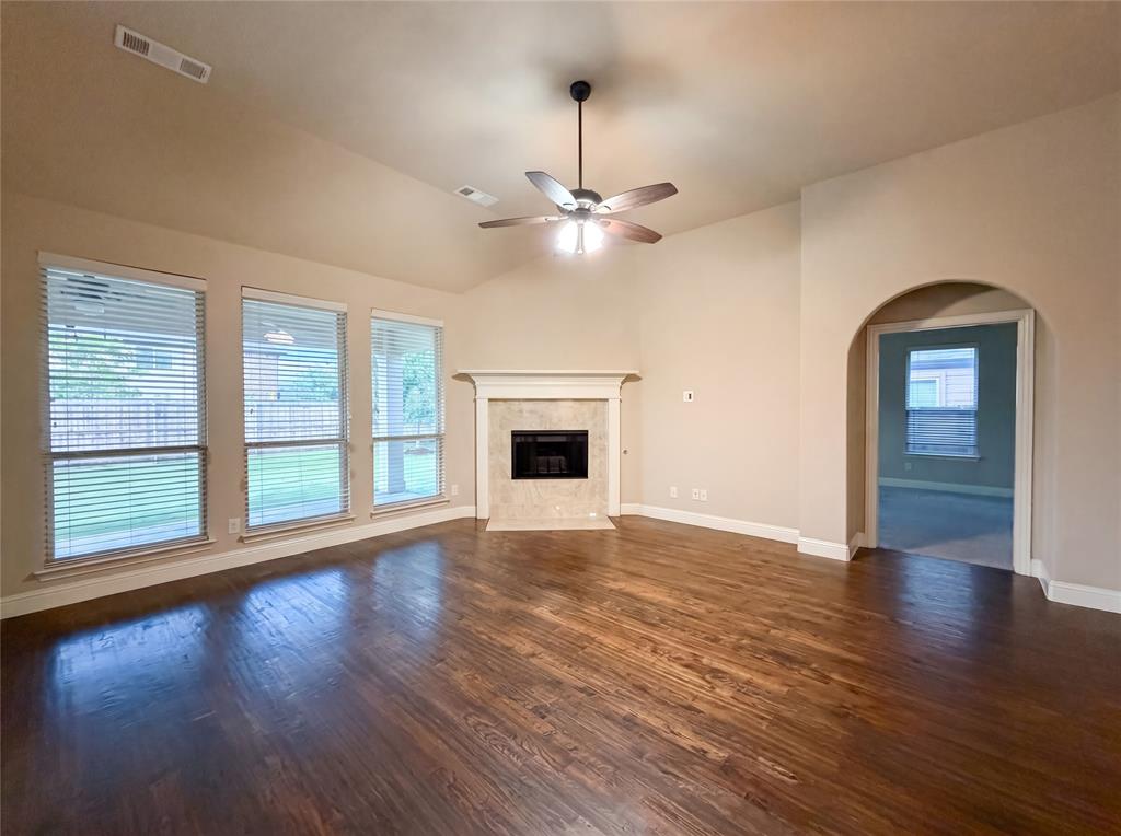 725 Lyndhurst Dr, Anna, TX 75409 photo