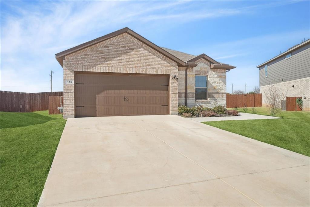 105 Driftoak Dr, Boyd, TX 76023 photo