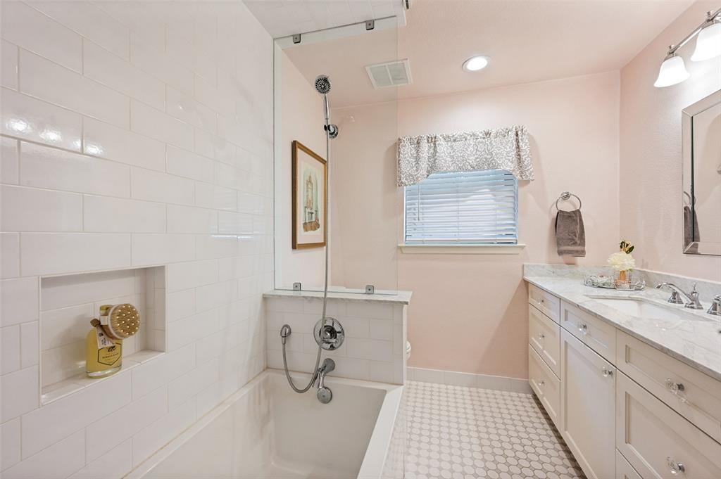 3959 Goodfellow Dr, Dallas, TX 75229 photo