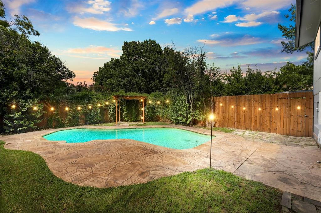 1614 Aurora Dr, Richardson, TX 75081 photo