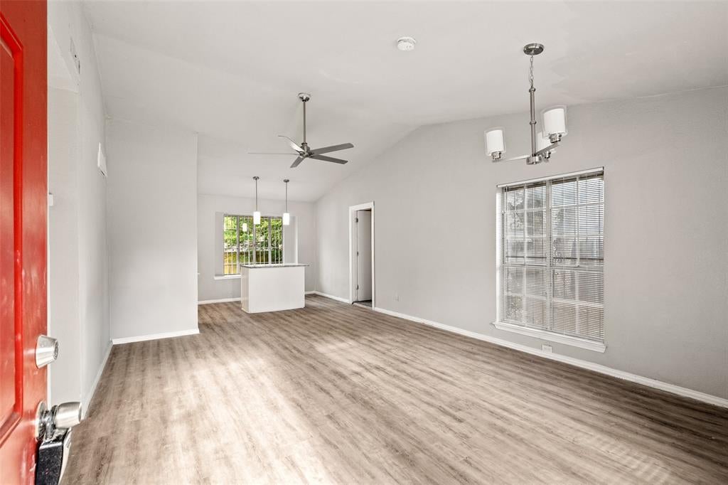 948 Carom Way, Dallas, TX 75217 photo