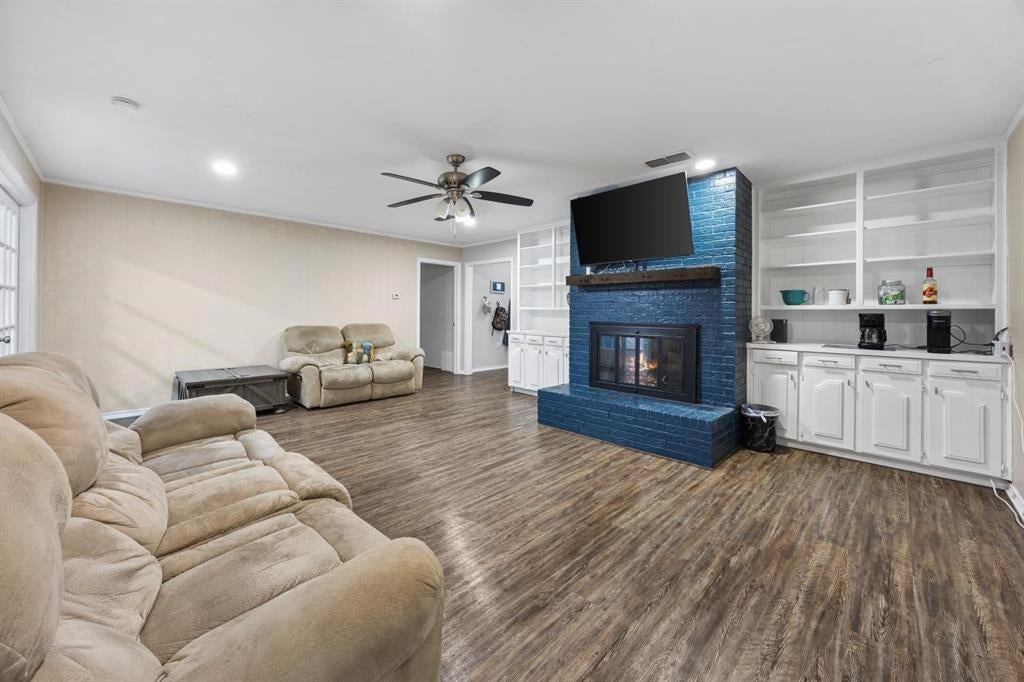 103 Cresendo Pl, Joshua, TX 76058 photo