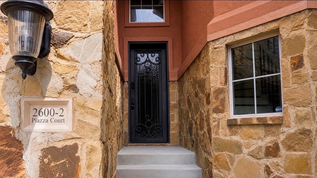 2600 Piazza Ct #2, Grand Prairie, TX 75054 photo