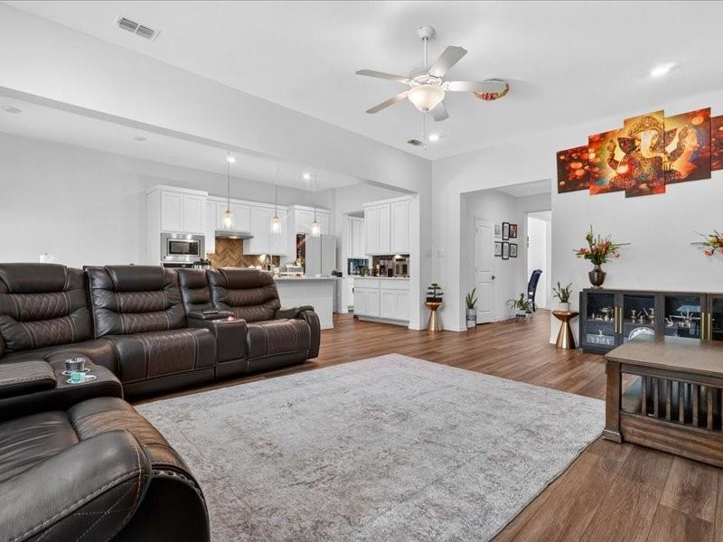1624 Pavin Ln, Fort Worth, TX 76052 photo