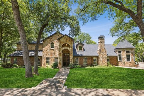 Single Family Residence in Weatherford TX 2214 Lake Country Drive.jpg