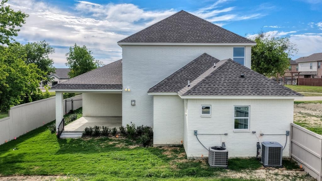 208 Park Villa Ln, Aledo, TX 76008 photo