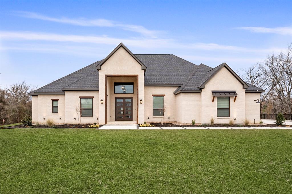 106 Shumard Oak Dr, Krugerville, TX 76227