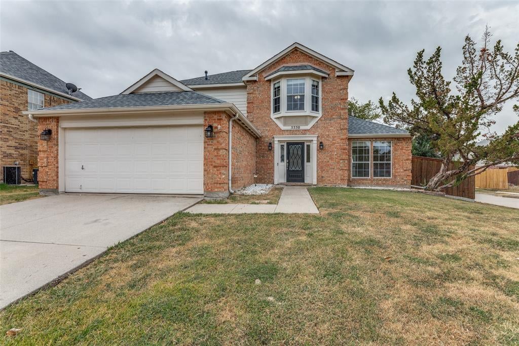 5550 Rocky Mountain Rd, Fort Worth, TX 76137