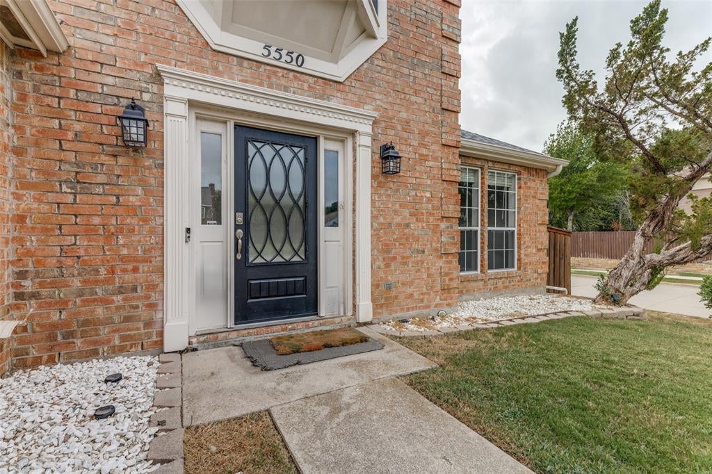 5550 Rocky Mountain Rd, Fort Worth, TX 76137 photo