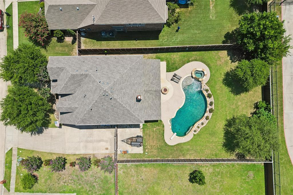 5732 Chateau Dr, Sachse, TX 75048 photo