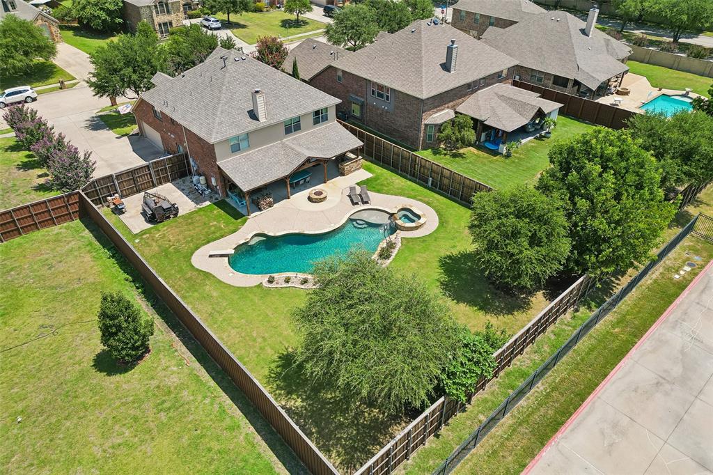 5732 Chateau Dr, Sachse, TX 75048