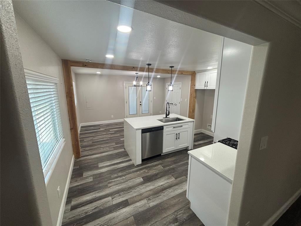 910 NE 31, Grand Prairie, TX 75050 photo