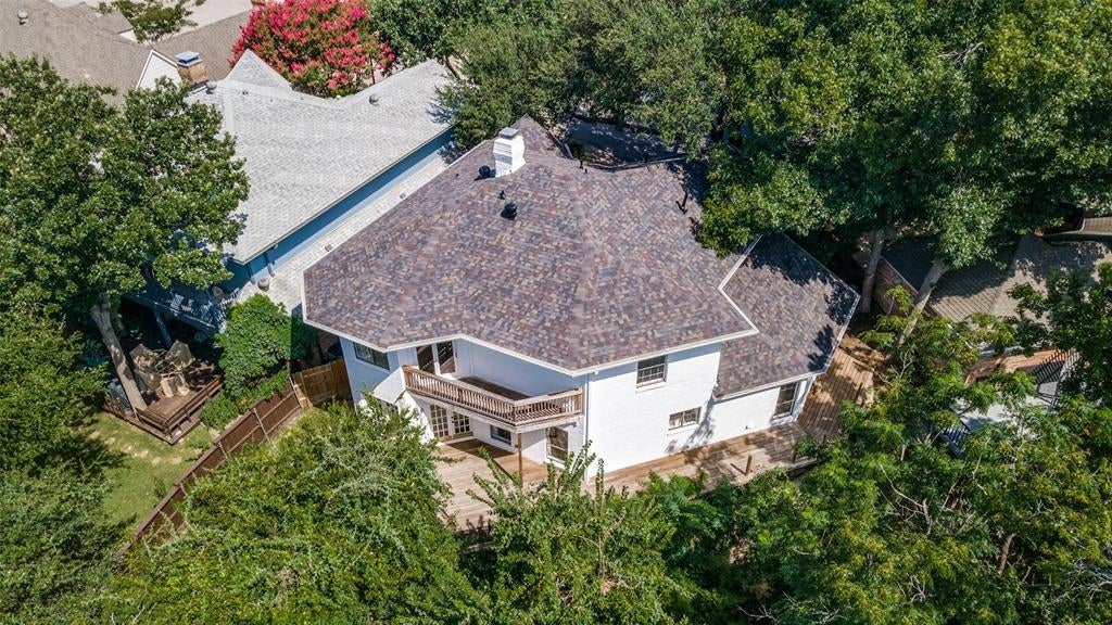 9122 Cochran Heights Dr, Dallas, TX 75220