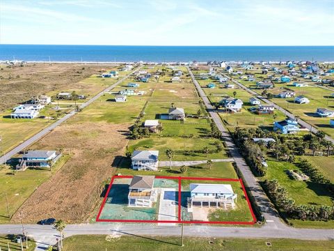 Single Family Residence in Galveston TX 3903 2nd Street.jpg