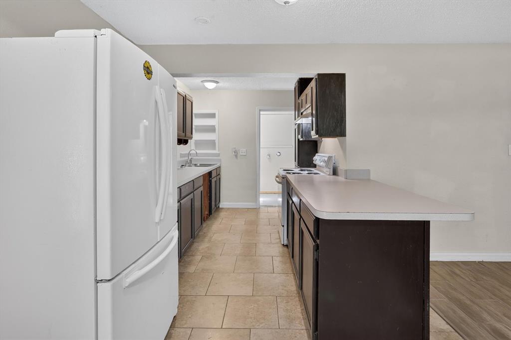 7239 Alcove St, Azle, TX 76020 photo