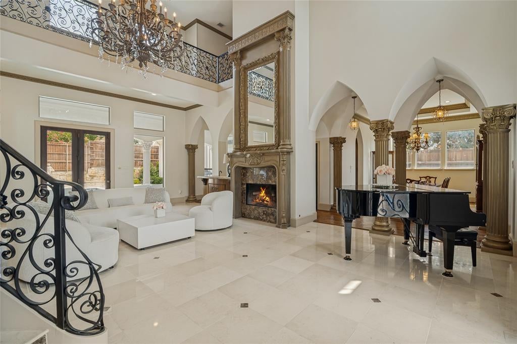 1634 Torrey Pines Ln, Frisco, TX 75034 photo