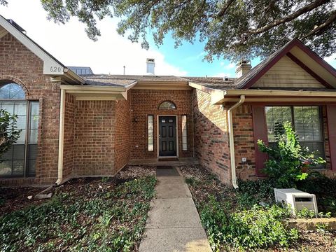 Townhouse in Plano TX 3620 Hilltop Lane.jpg