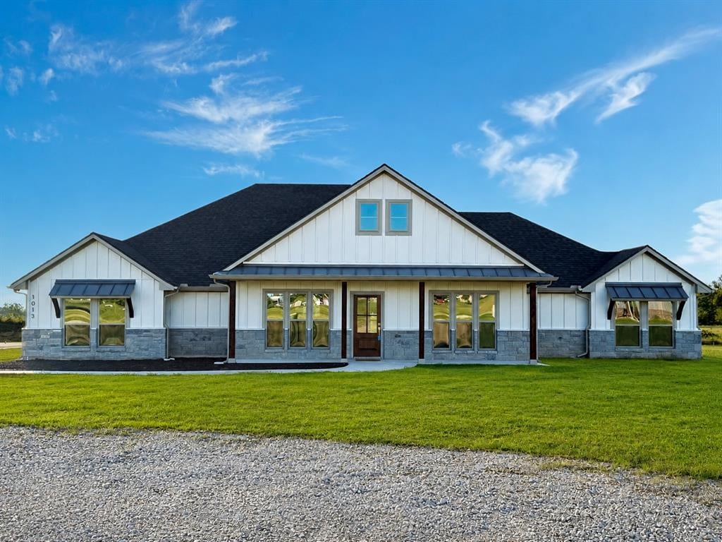 1013 Abbie Ruth Ct, Springtown, TX 76082 photo