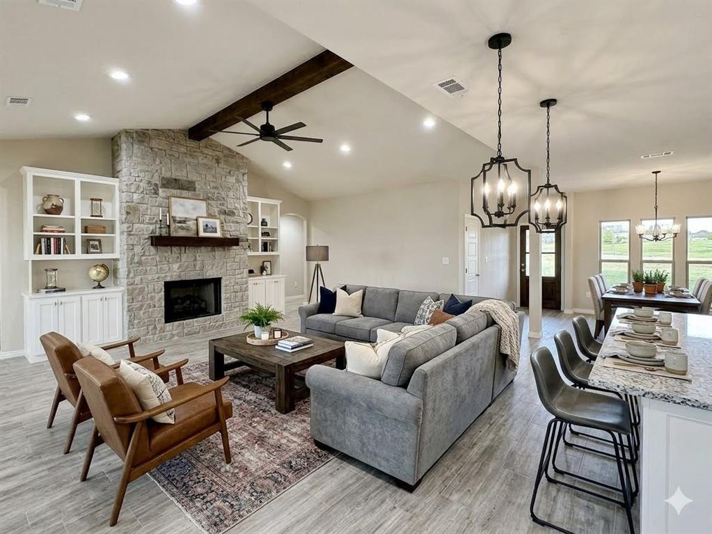 1013 Abbie Ruth Ct, Springtown, TX 76082