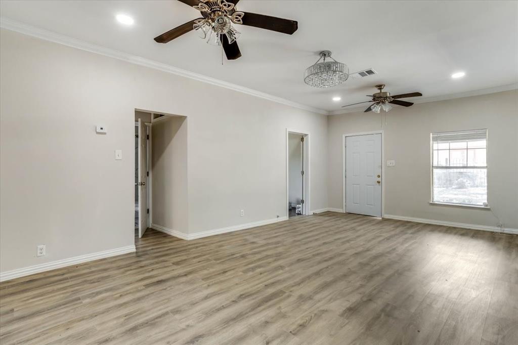 930 S Vernon Ave, Dallas, TX 75208 photo