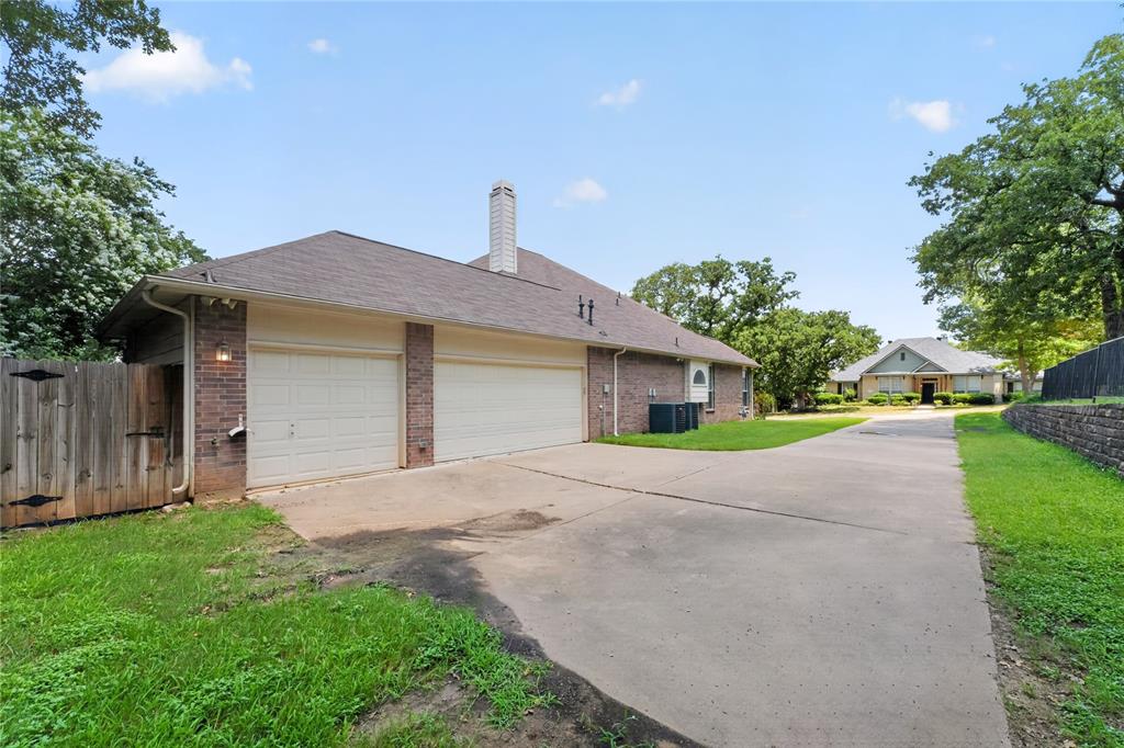 720 Big Horn Trl, Crowley, TX 76036 photo