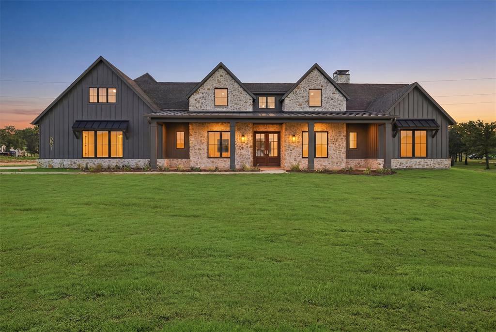 901 Herbert Hollow, Weatherford, TX 76087