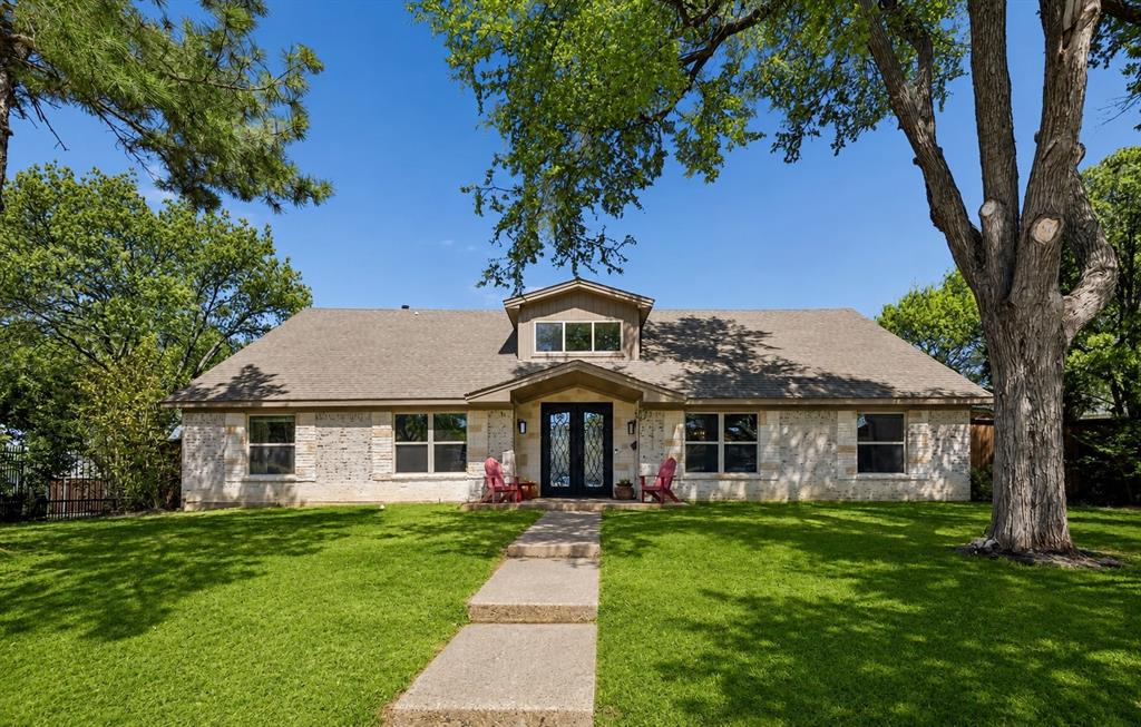 1433 Lincoln Pl, Carrollton, TX 75006