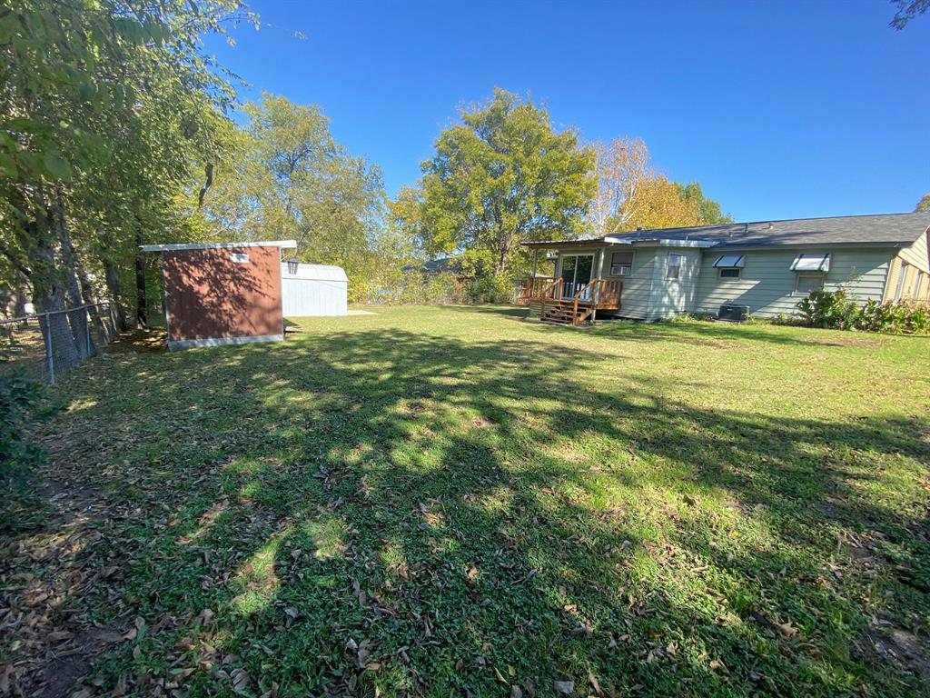 4305 Highland Lake Dr, Lake Worth, TX 76135 photo