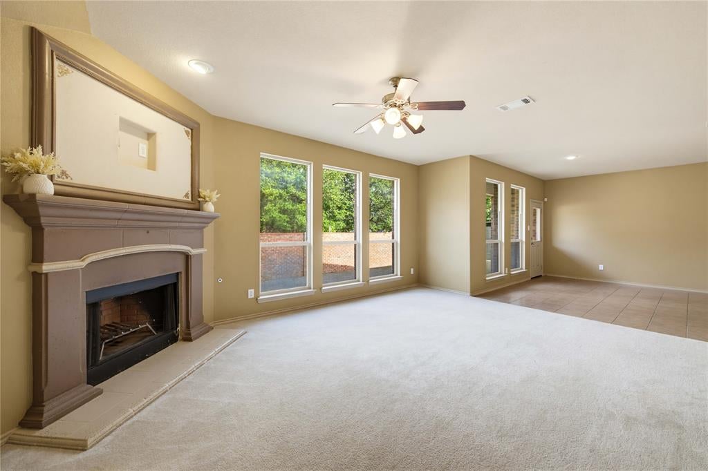 11 Beechcreek Dr, Edgecliff Village, TX 76134 photo