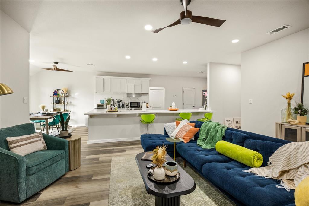 4801 W Wedgefield Rd, Granbury, TX 76049 photo
