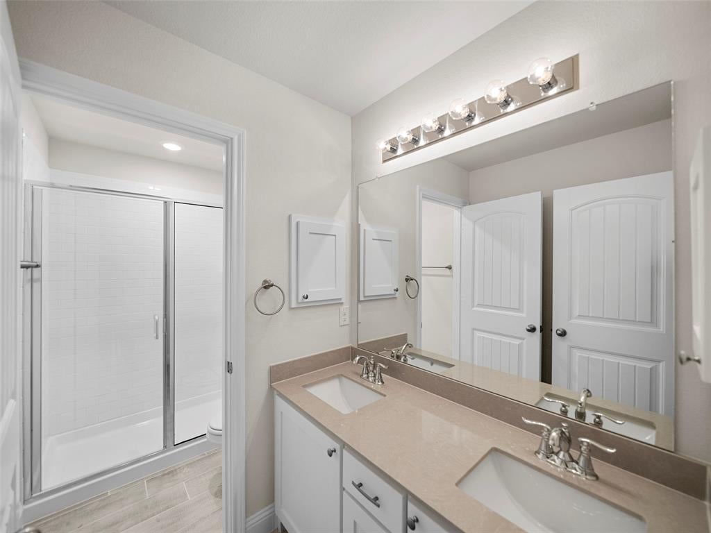 1505 Pegasus Dr, Lancaster, TX 75134 photo