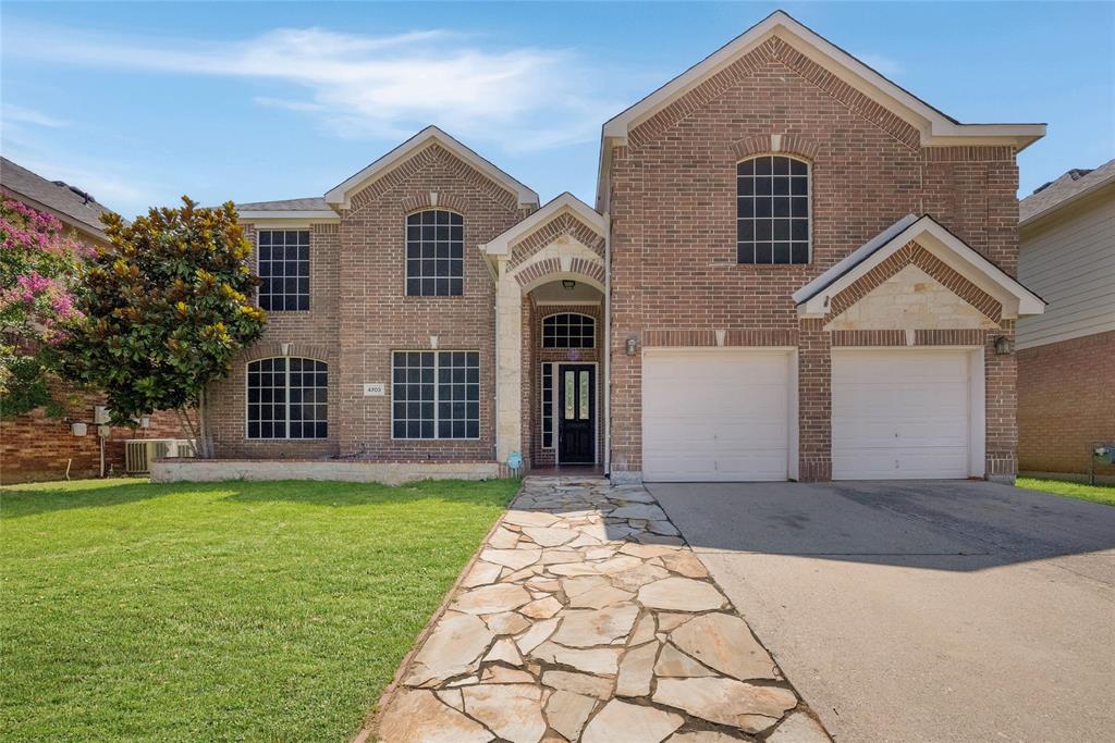 4703 Enchanted Bay Blvd, Arlington, TX 76016