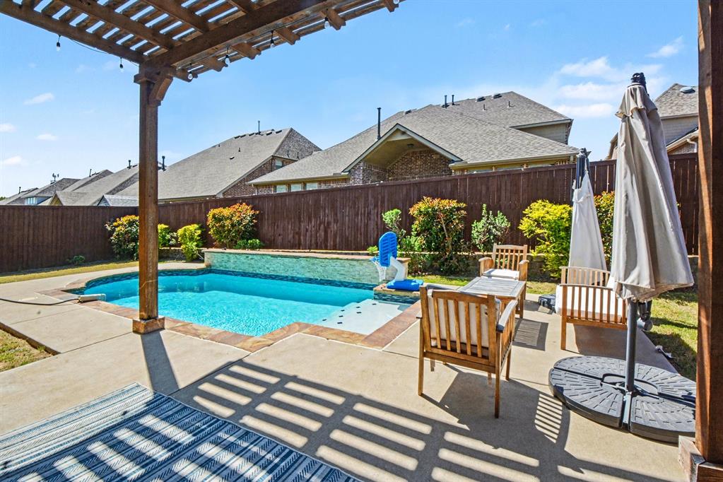 3323 Royal Ridge Dr, Rockwall, TX 75087