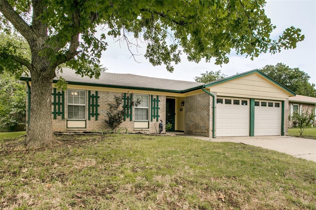 705 Reveille Rd, Fort Worth, TX 76108 photo