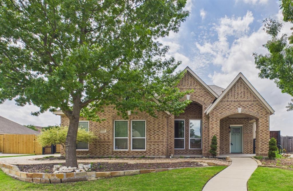 921 Mill Pond Dr, Midlothian, TX 76065 photo