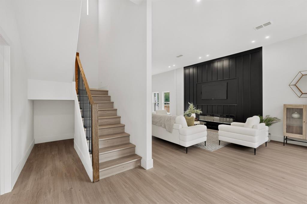427 E 9 Street St, Dallas, TX 75203 photo