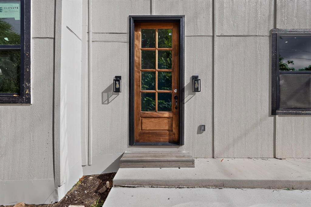 427 E 9 Street St, Dallas, TX 75203 photo