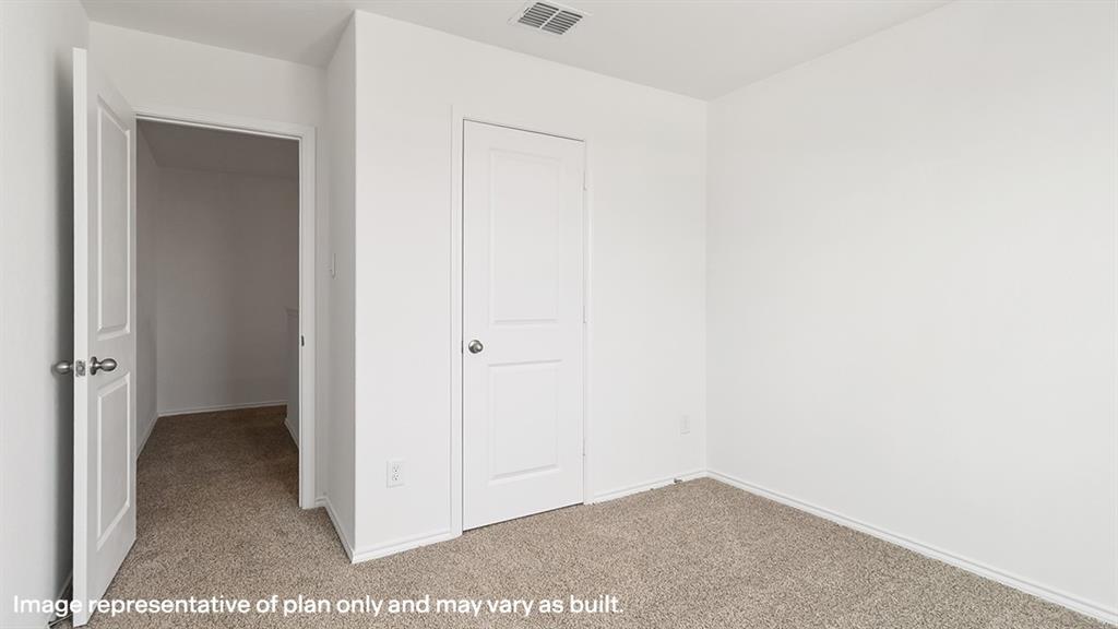 1911 Glory Dr, Bonham, TX 75418