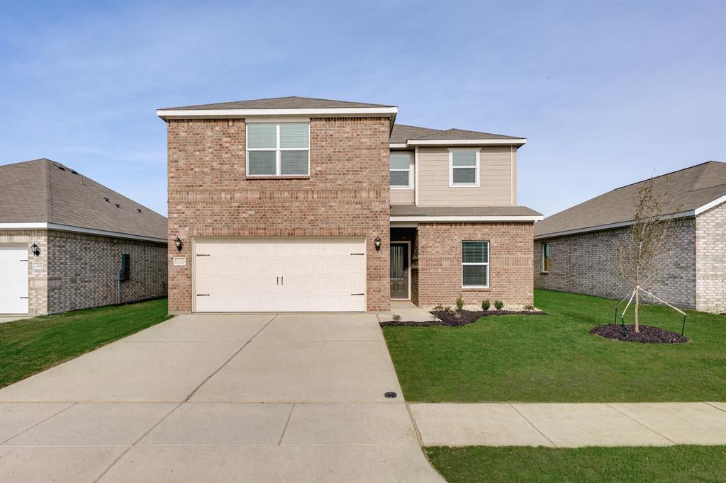 1725 Paul Dr, Seagoville, TX 75159
