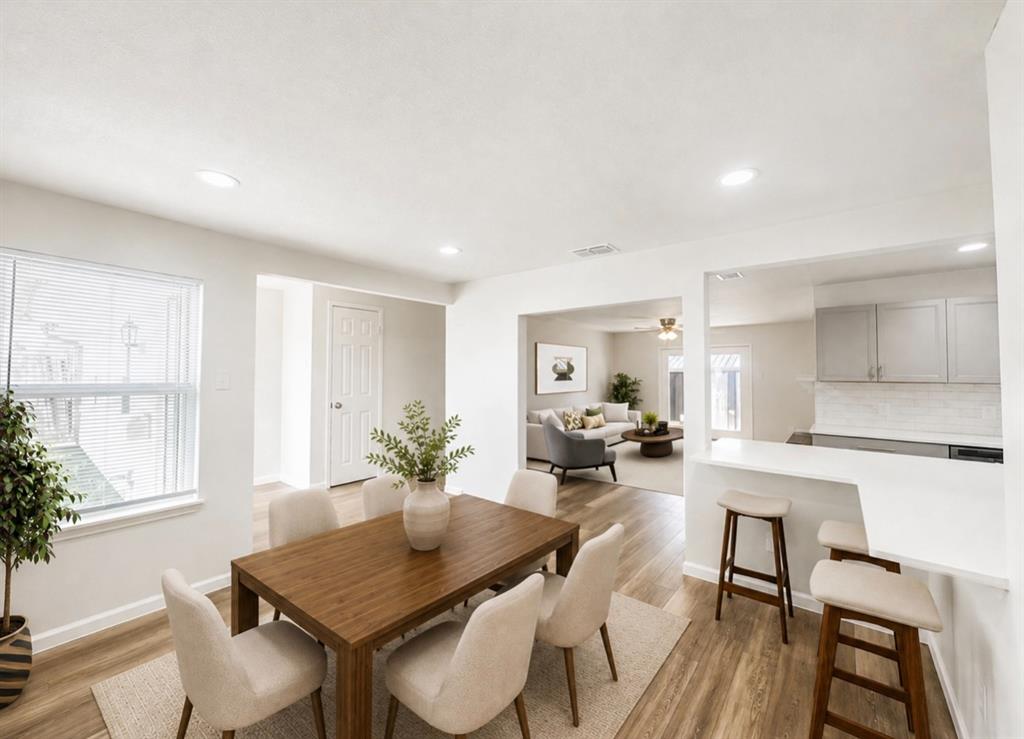 4142 Victoria St, Irving, TX 75062 photo