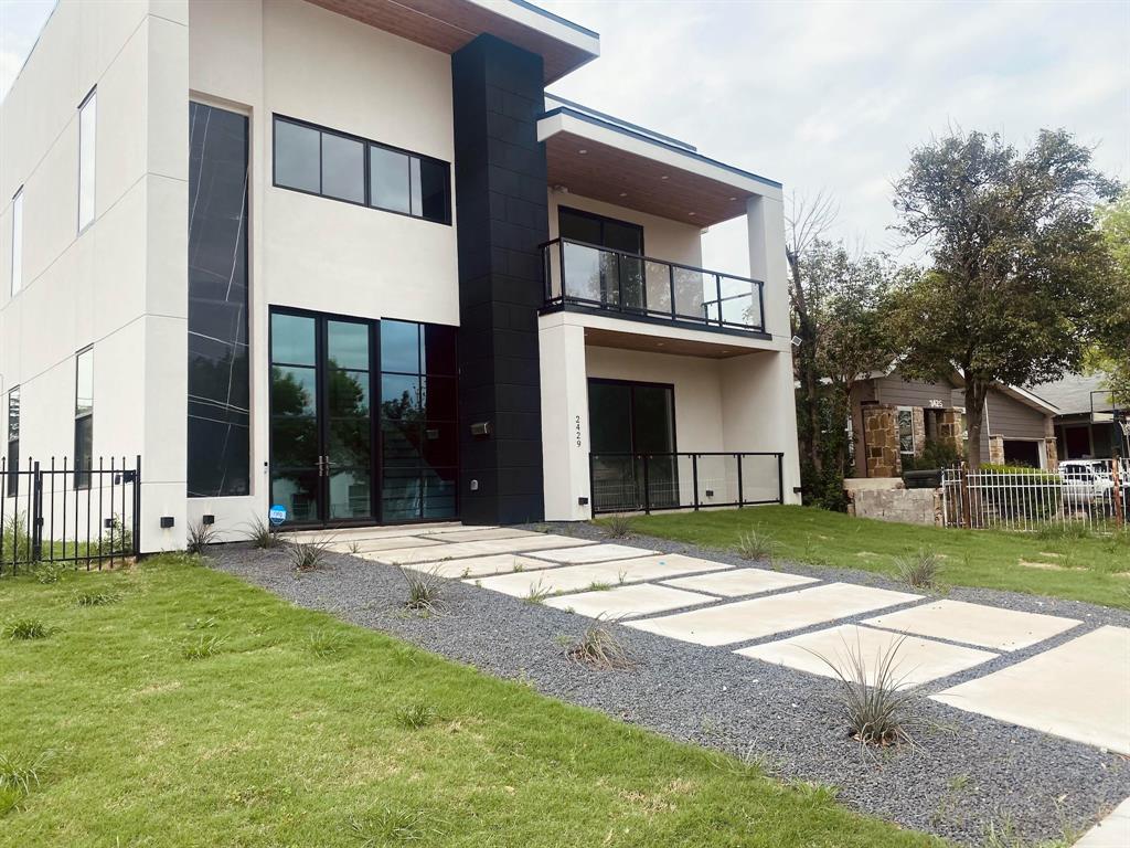 2422 S Ewing Ave, Dallas, TX 75216 photo