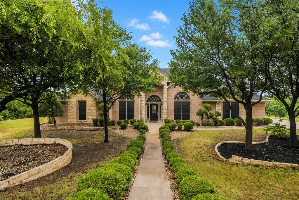 117 Danielle Dr, Hudson Oaks, TX 76087